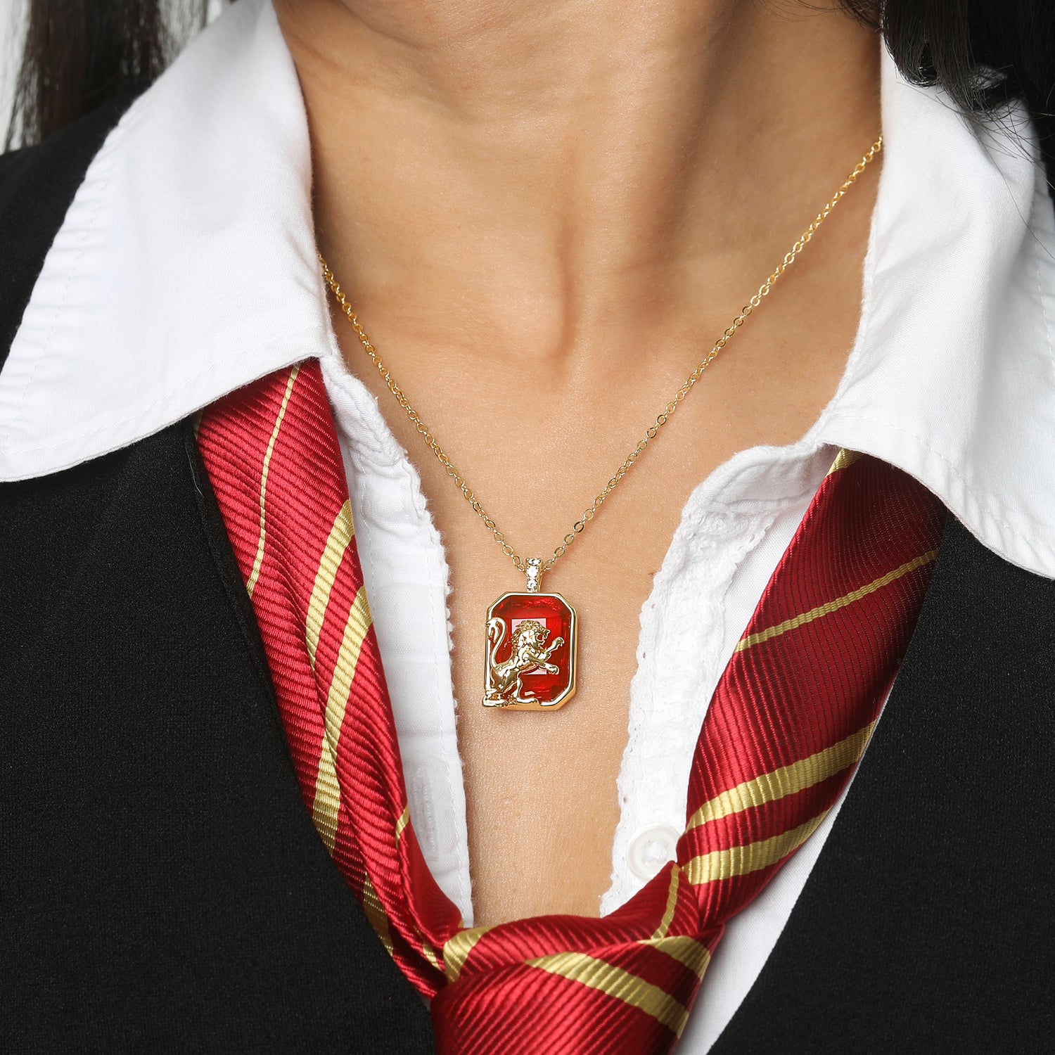 Harry Potter Gryffindor Lion Pendant Necklace Official License, 18+2"