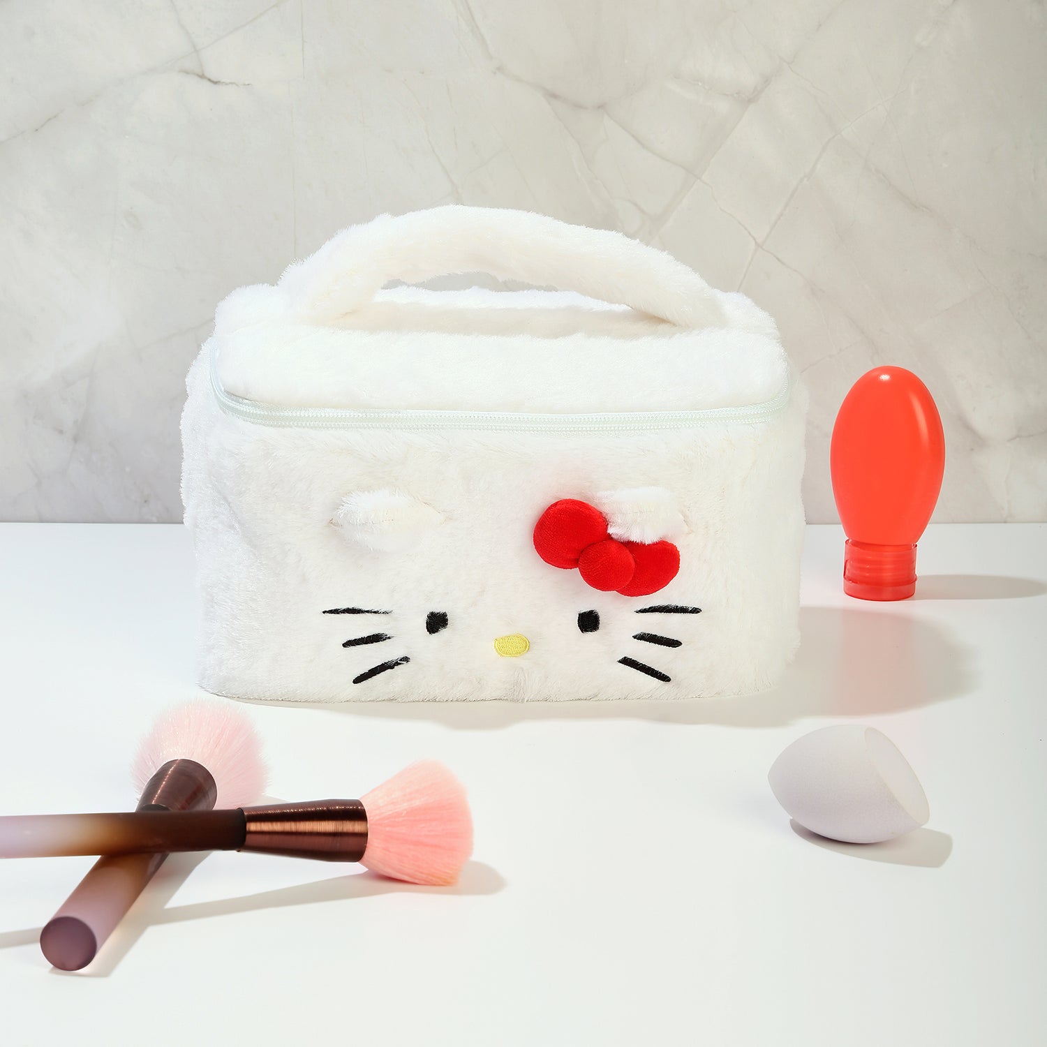 SALLY ROSE Hello Kitty Makeup Bag Official License, Plush Sanrio Cosmetic Bag with Zip and Handle, Fluffy and Cute Makeup Bag