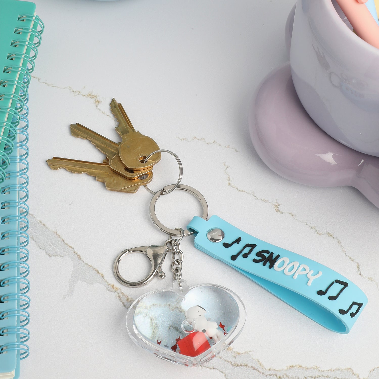 Snoopy Heart Shaped Liquid Keychain