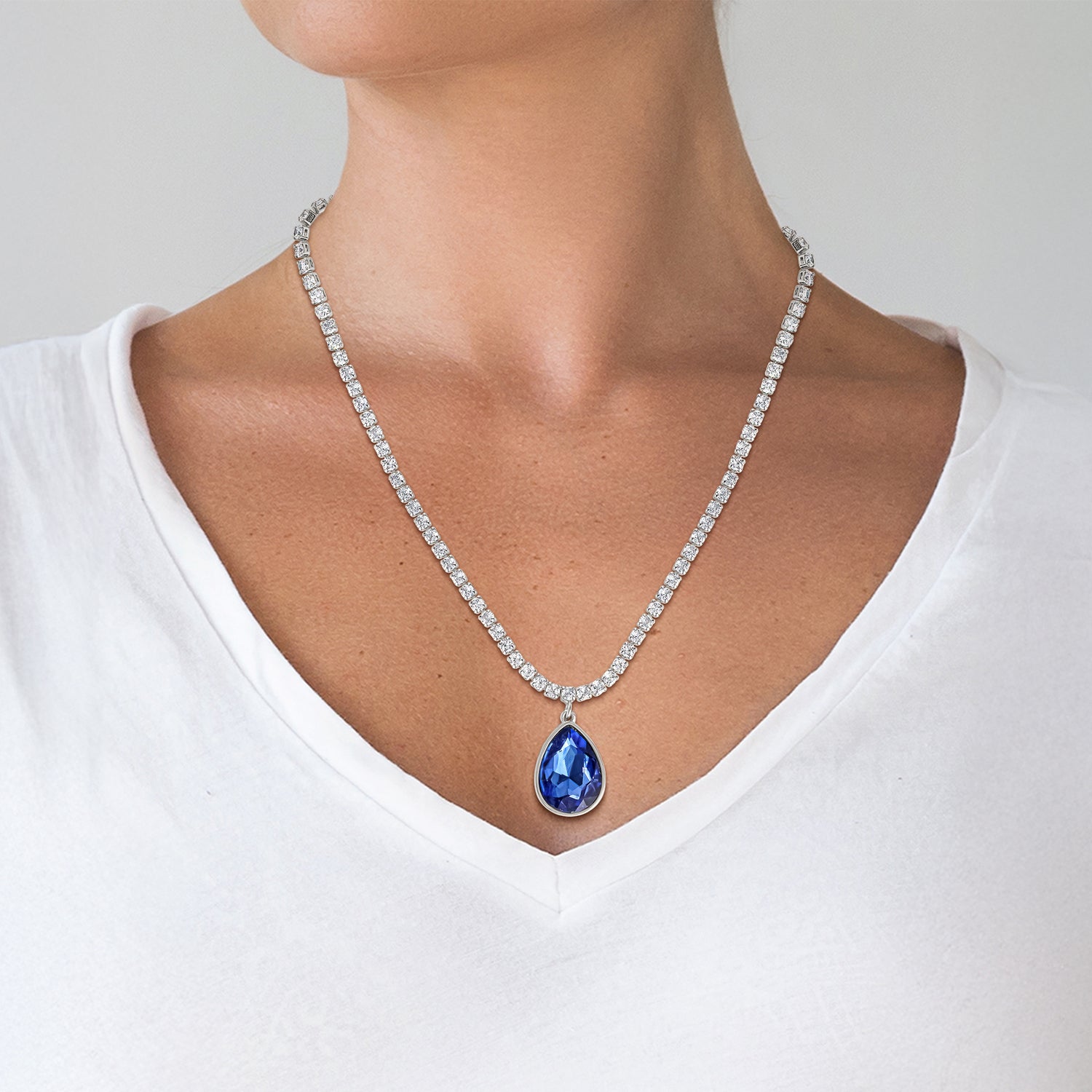 Jessica Simpson Blue Teardrop Sparkling Sapphire Crystal Pendant