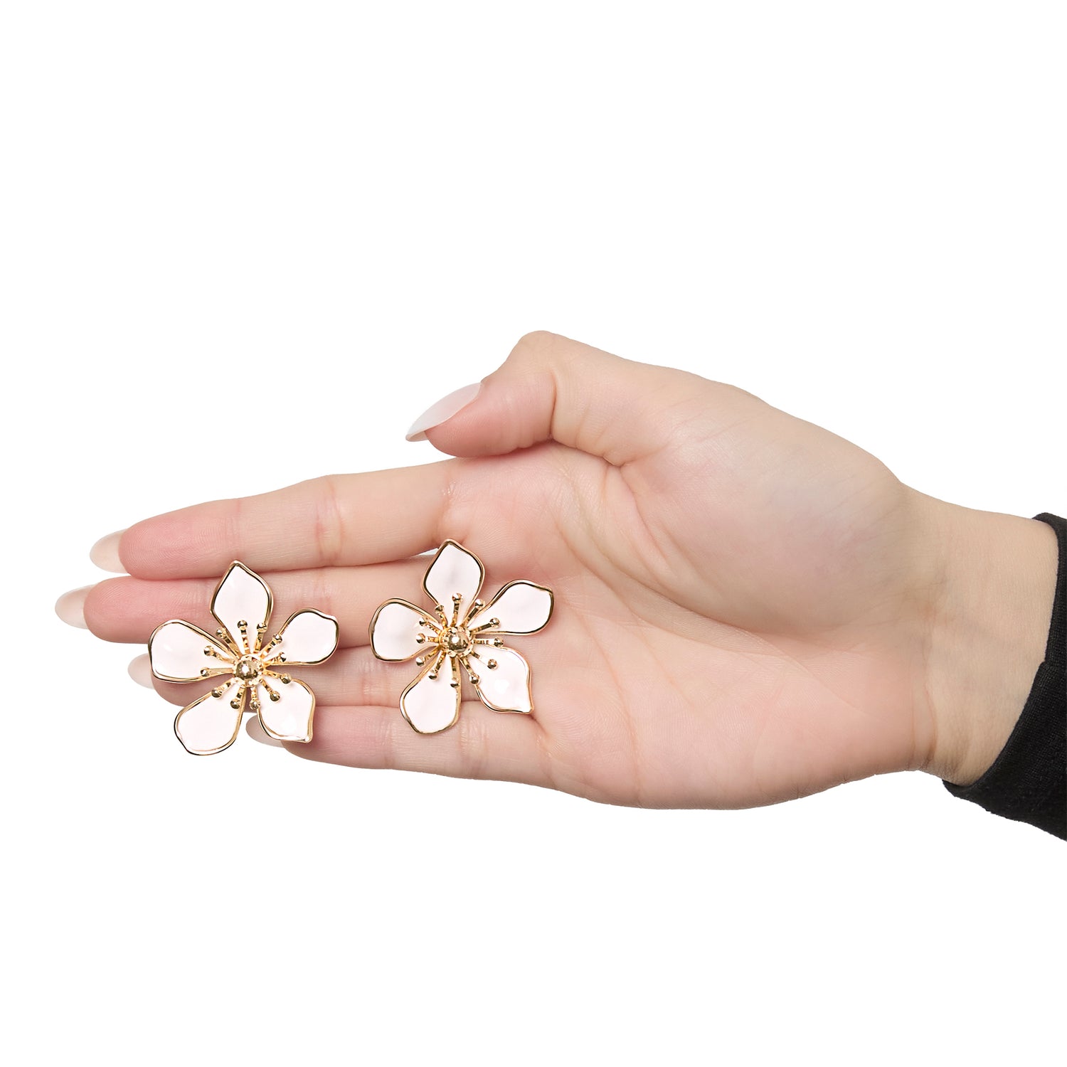 Jessica Simpson White Enamel Flower Earrings for Women, Gold-Tone Flower Stud Earrings