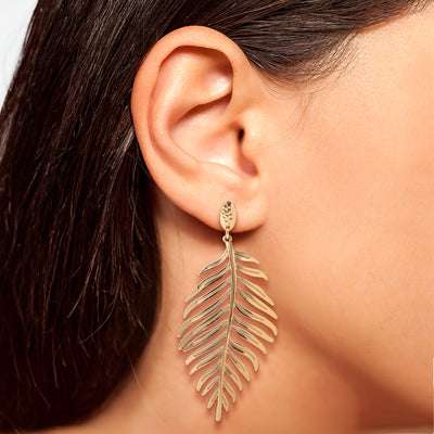 Jessica Simpson Gold-Tone Leaf Drop Earrings – Elegant Nature-Inspired Statement