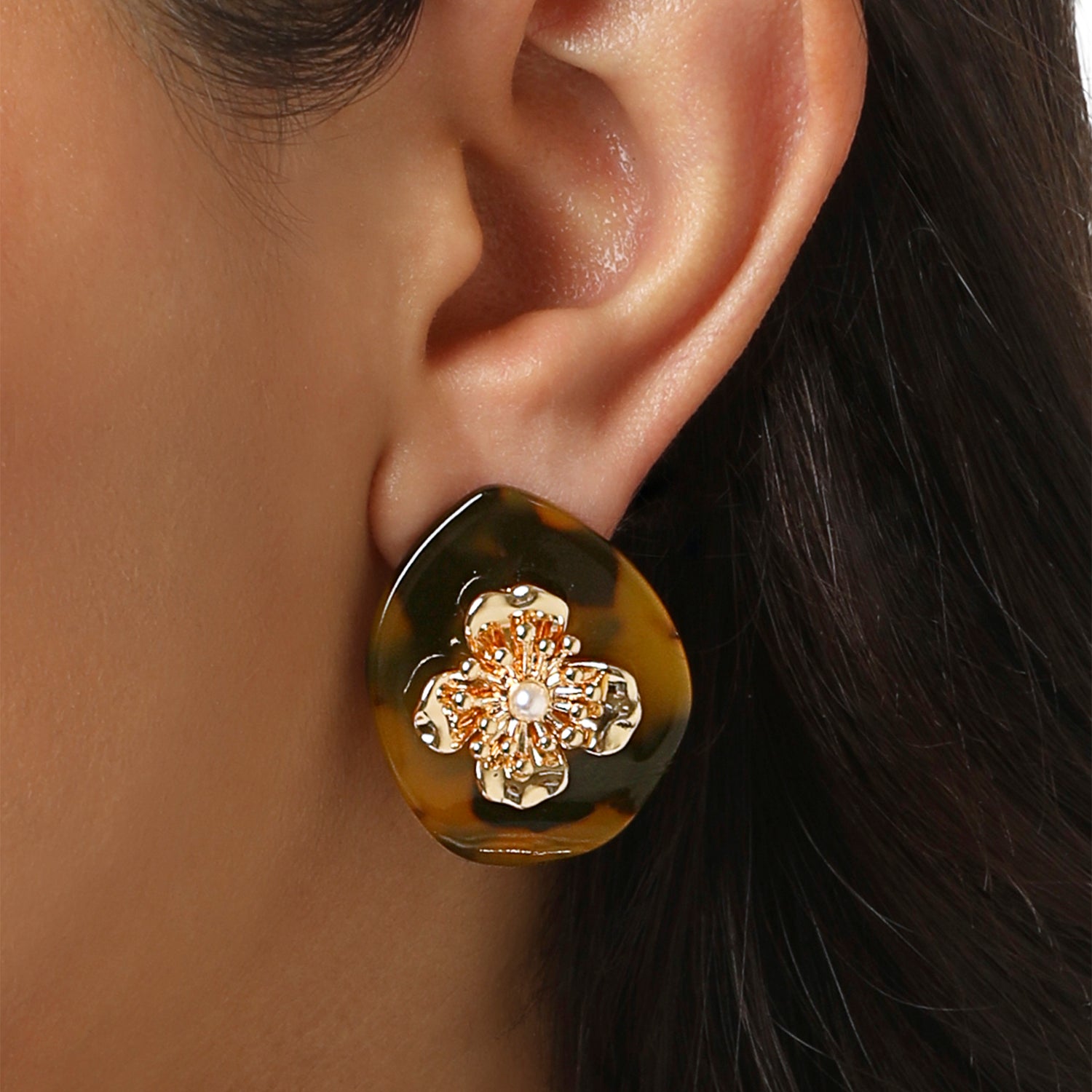 Jessica Simpson Leopard Acrylic Flower Stud Earrings, Gold-Tone Flower Earrings for Women