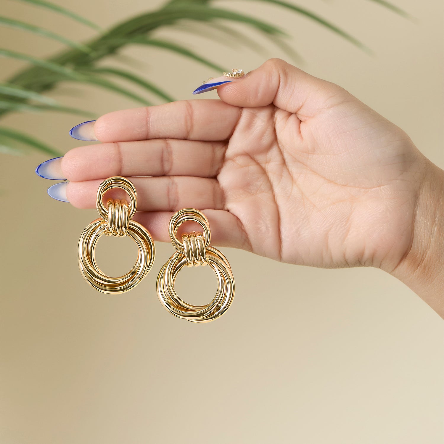 JS Jessica Simpson Round Link Drop Earrings