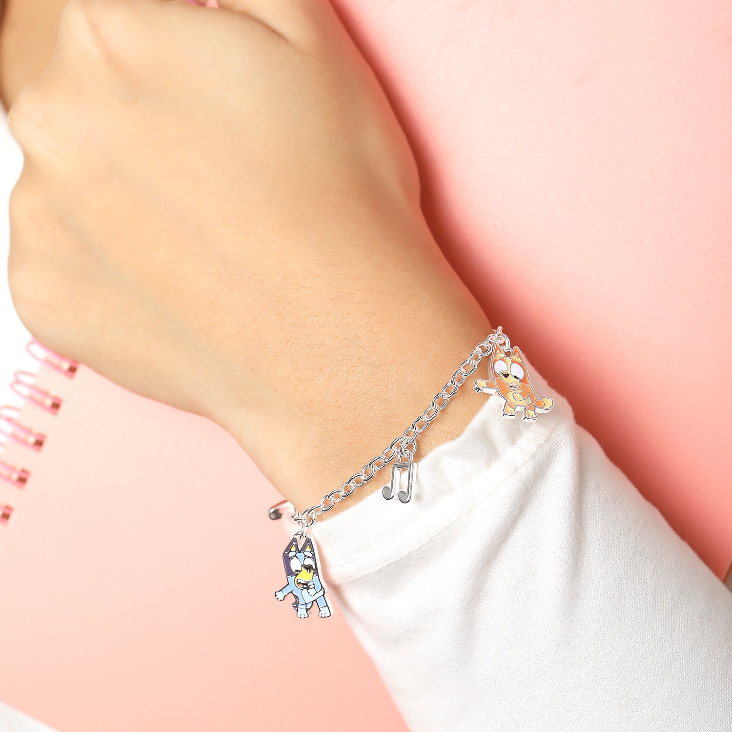 Bluey Bracelet with 5 Charms Official License, 6.75"+.75" - Silver Tone