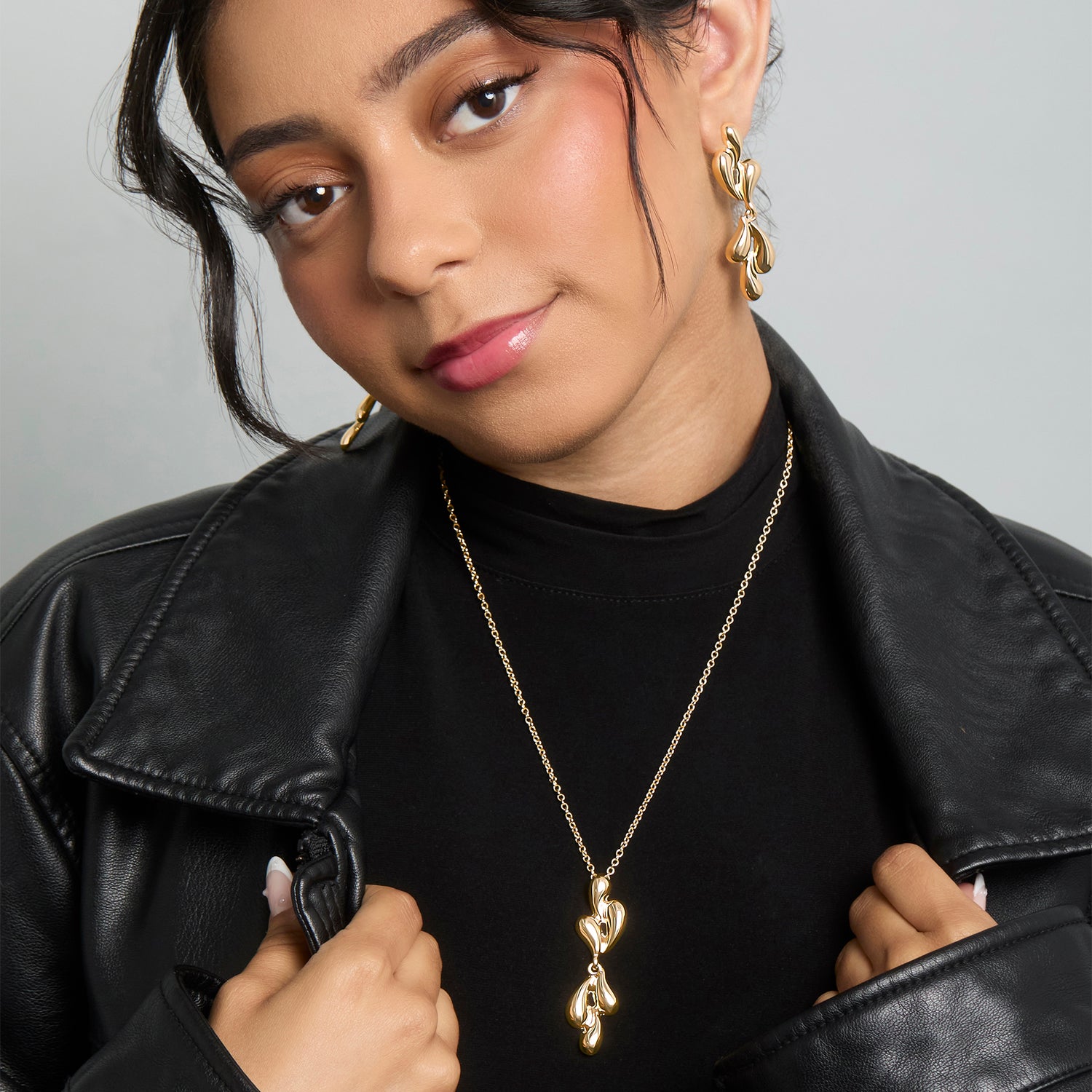 BCBG Generation Sculptural Heart Drop Earrings